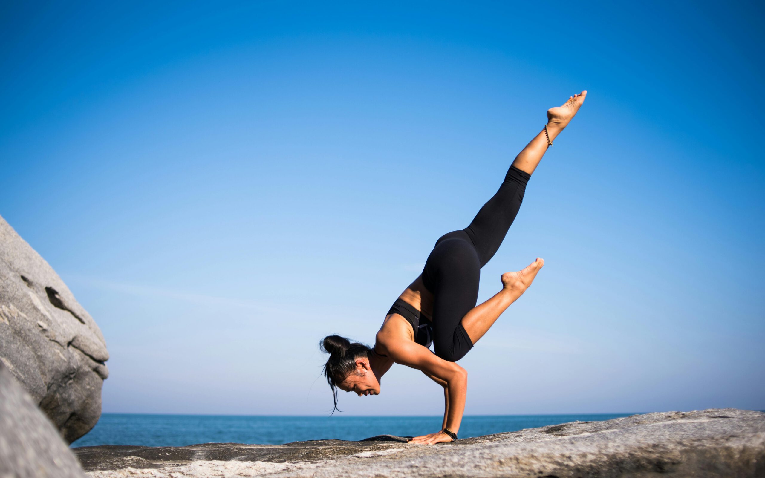 athlete yoga balance outdoor